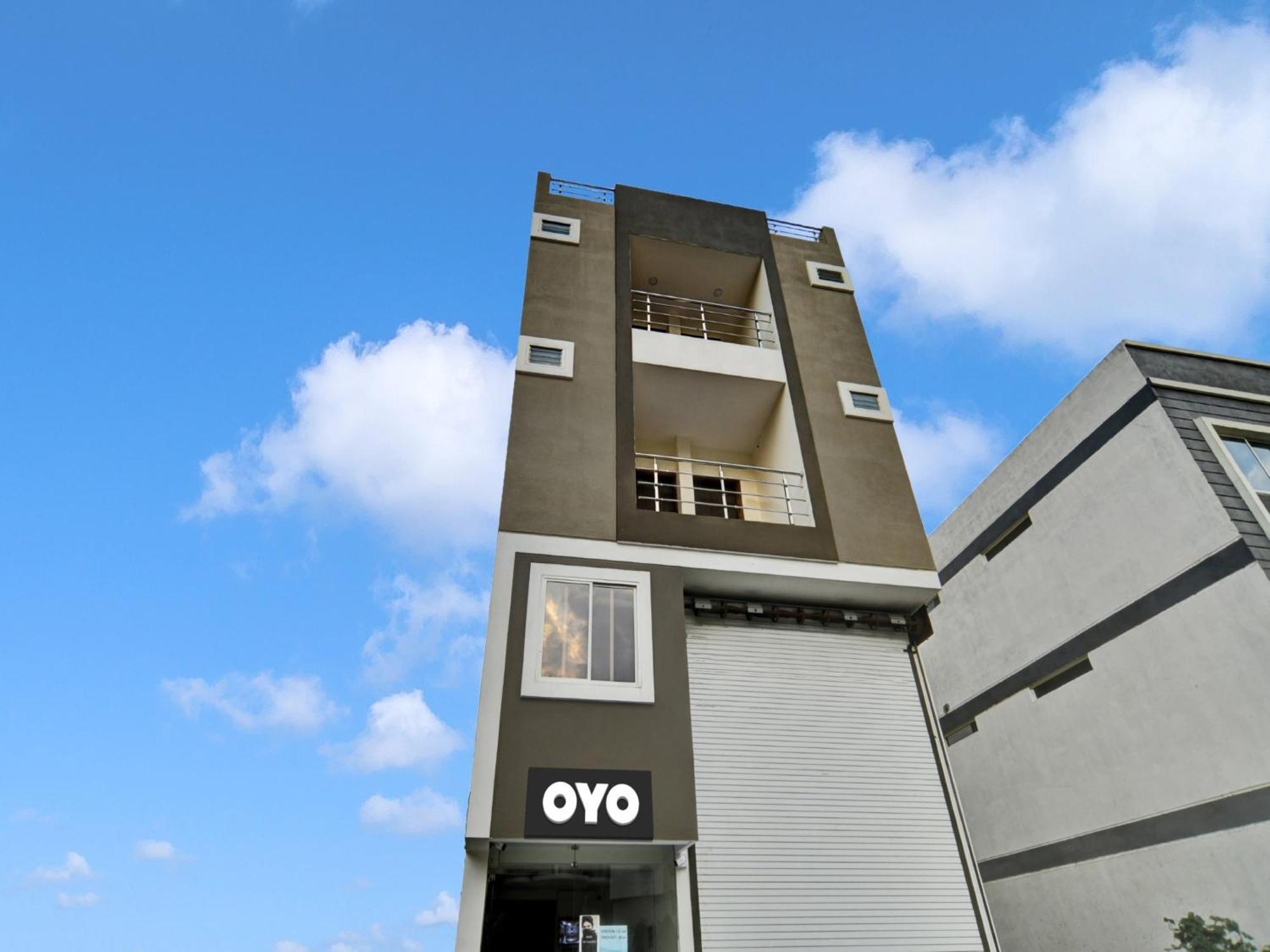 Oyo Hotel Dr Greens Indore Exterior photo